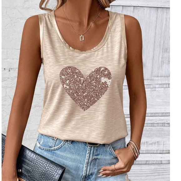 Solid Heart print Scoop Neck Tank Top - Picture 3 of 5